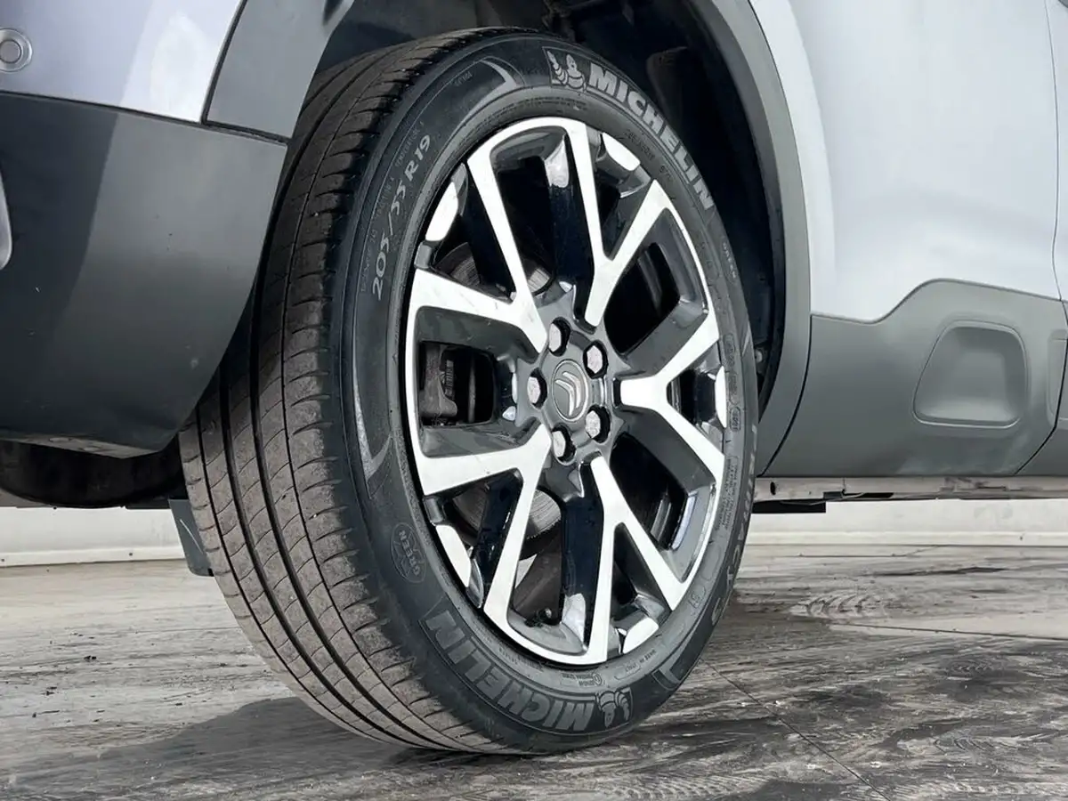 2021-citroen-c5-aircross-12-puretech-shine-plus-eat8-big-8