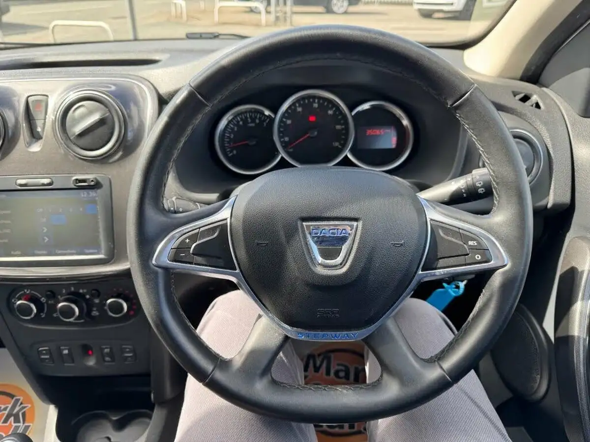 2020-dacia-sandero-stepway-09-tce-comfort-big-13