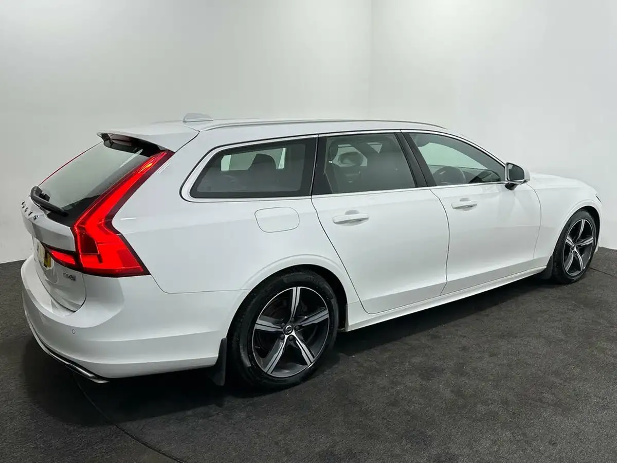2018-volvo-v90-20td-d4-r-design-big-50