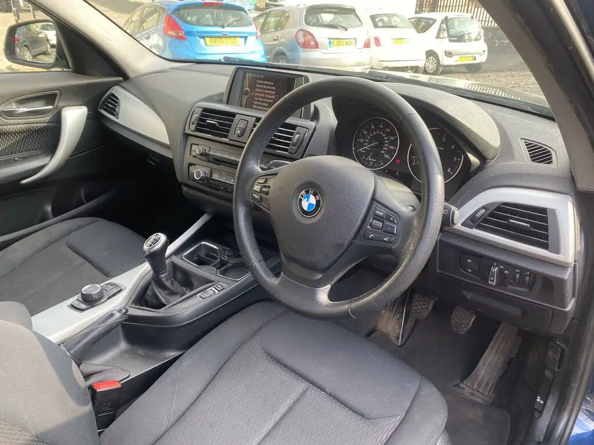 2011-bmw-1-series-20td-120d-se-hatchback-5d-big-6