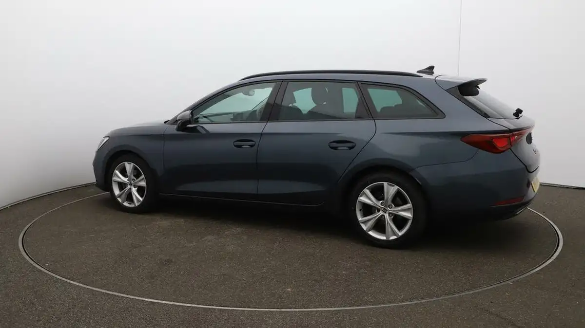2021-seat-leon-15-tsi-evo-fr-150ps-estate-big-39