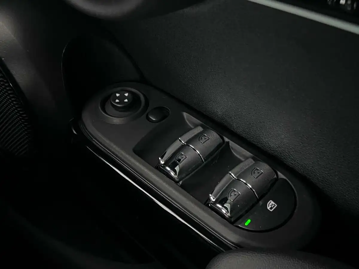 2021-mini-cooper-20-cooper-s-sport-hatchback-5d-auto-big-42