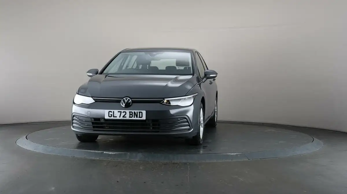 2022-volkswagen-golf-15-tsi-life-130ps-hatchback-big-38