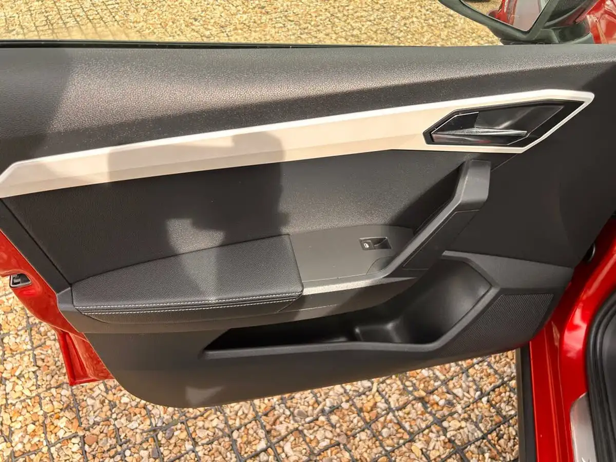 2019-seat-arona-16tdi-xcellence-lux-95ps-ss-dsg-big-21