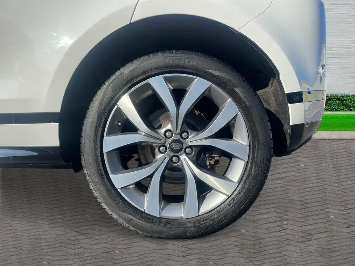 2019-land-rover-range-rover-evoque-20-d240-r-dynamic-hse-big-18