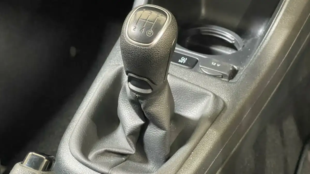 2019-skoda-citigo-10-se-3d-big-12