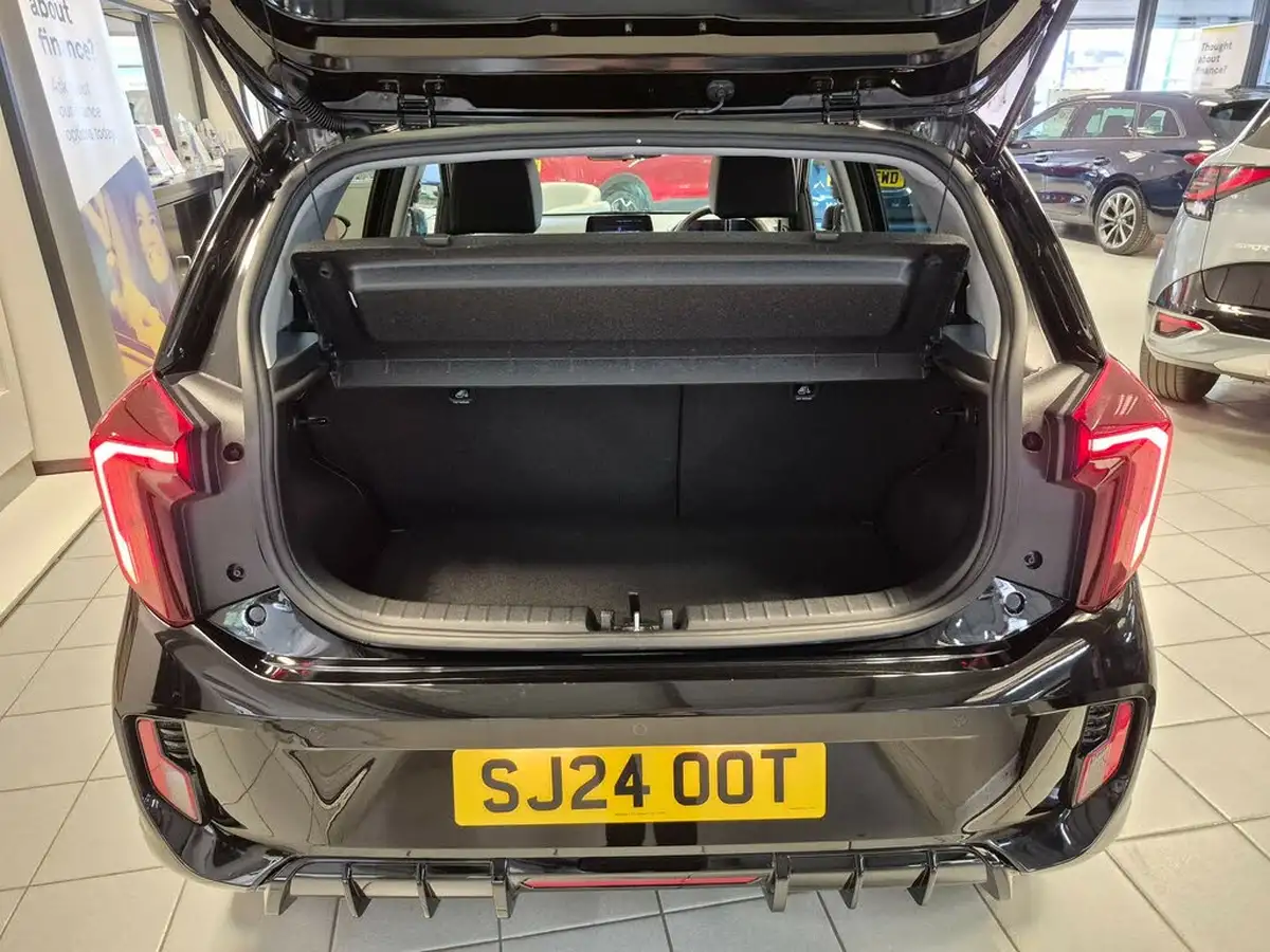 2024-kia-picanto-10-gt-line-62bhp-auto-seq-big-6
