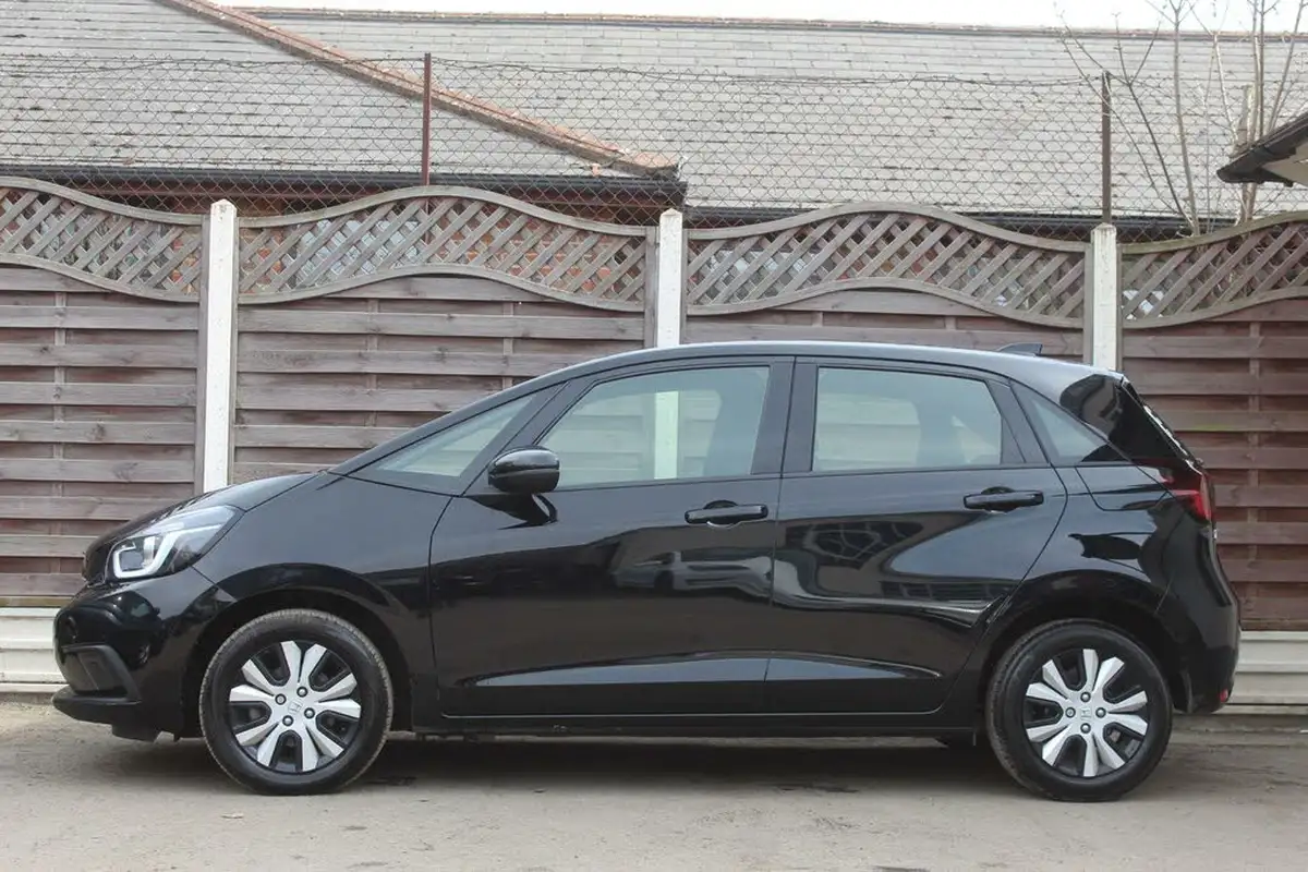 2022-honda-jazz-15-i-mmd-sr-109ps-big-6