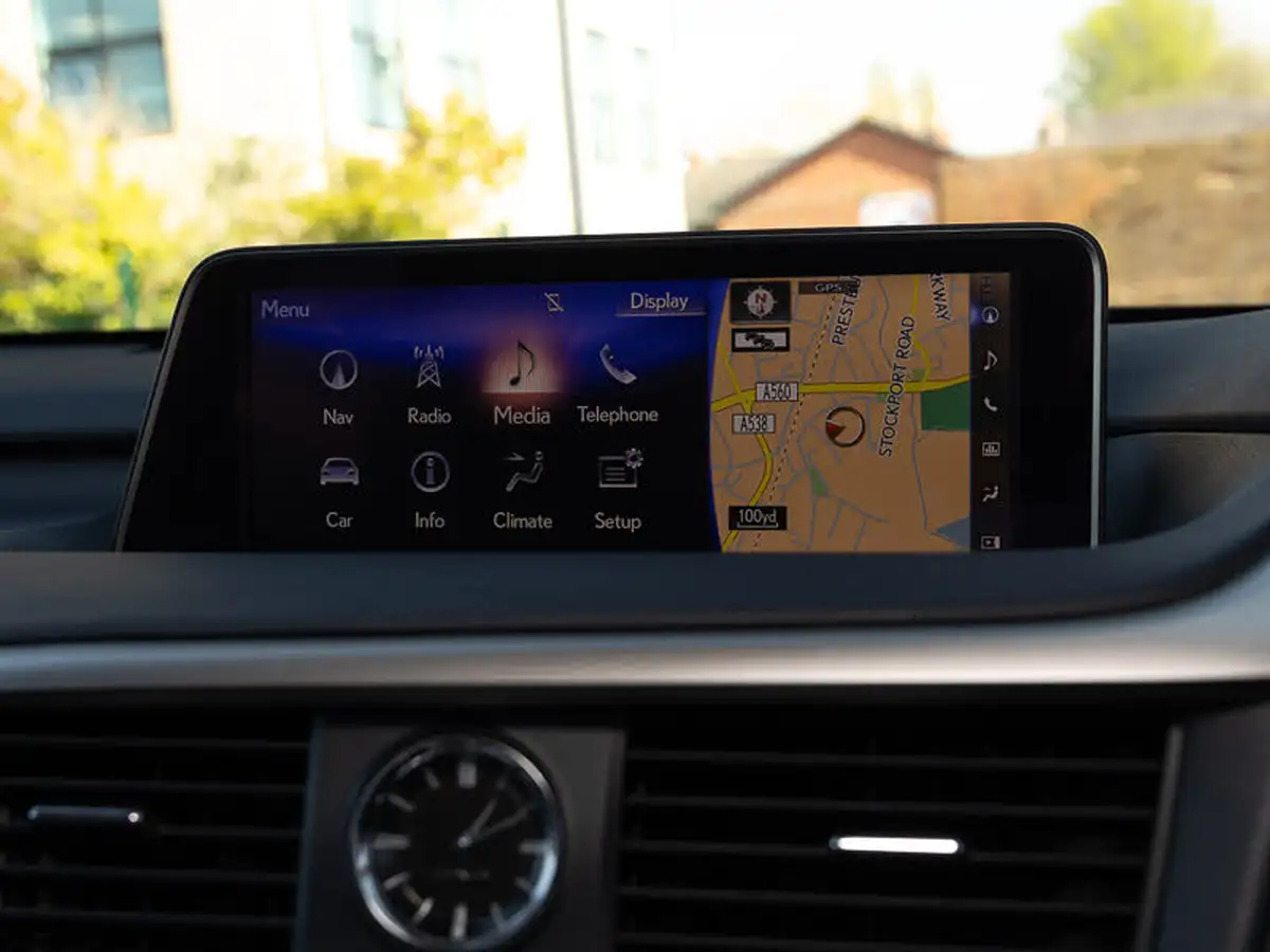 2018-lexus-rx-450h-35-premier-sun-big-10