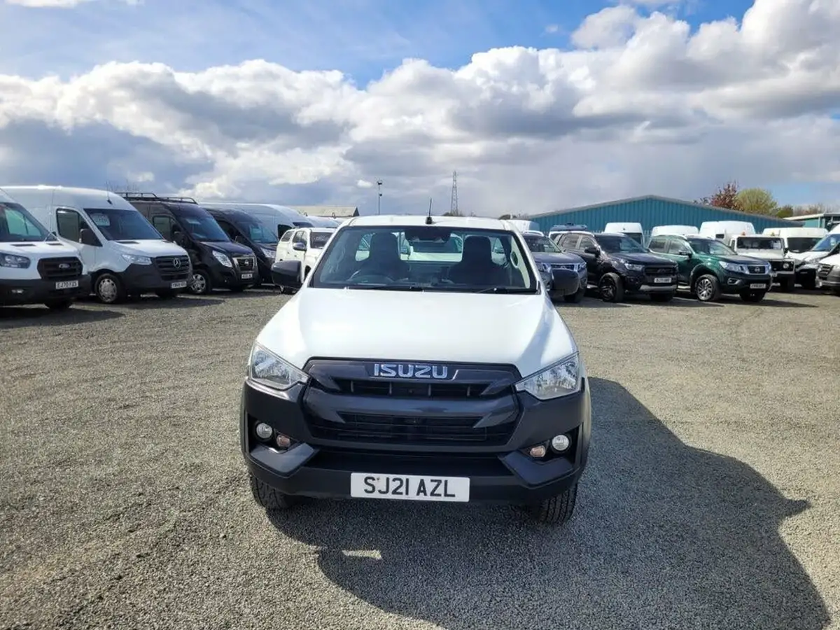 2021-isuzu-d-max-19td-utility-4x4-single-pick-up-big-2