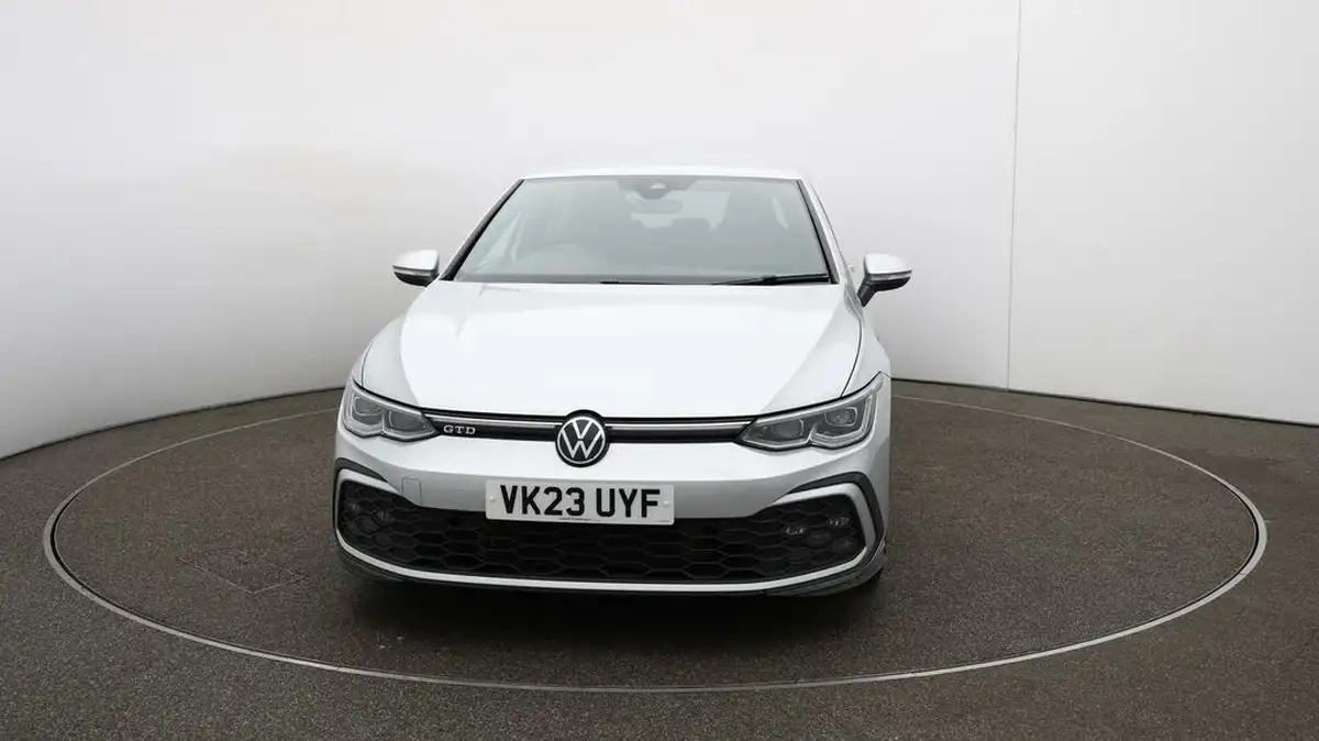 2023-volkswagen-golf-20tdi-gtd-big-32