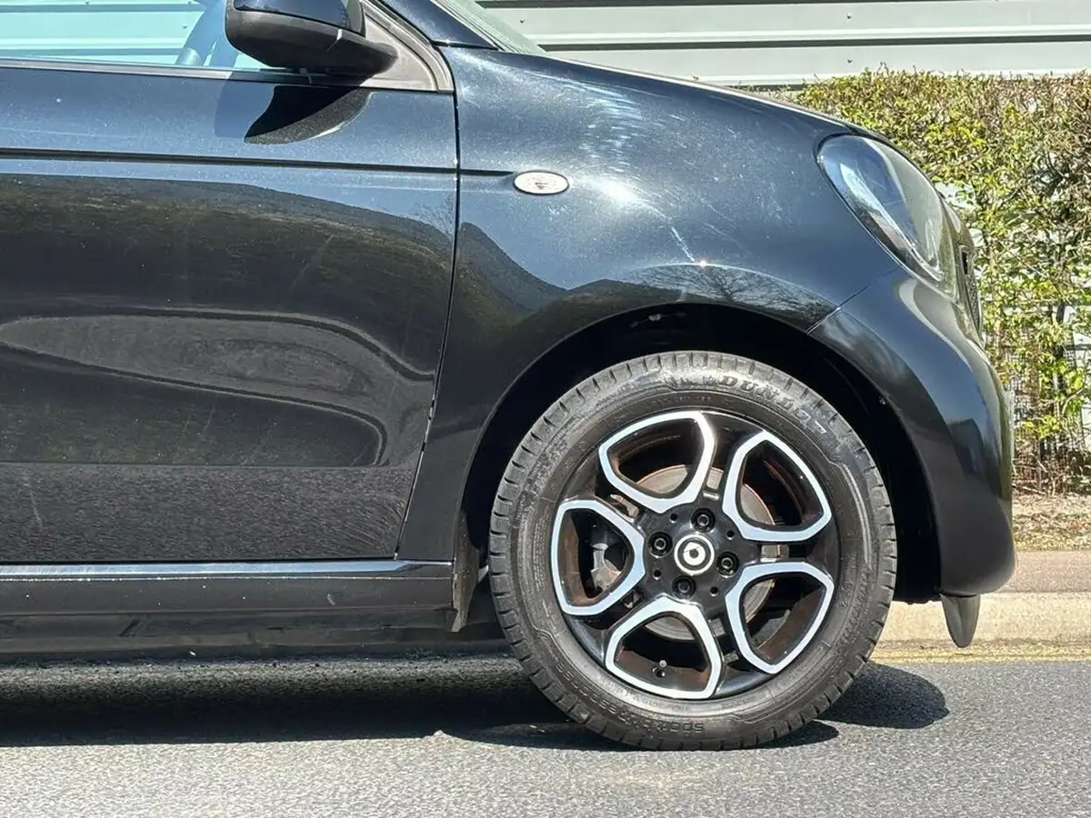 2016-smart-forfour-10-prime-71bhp-premium-plusss-twinamic-big-8