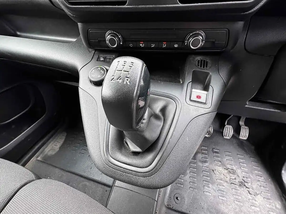 2019-peugeot-partner-16bluehdi-1000-grip-100ps-ss-big-20