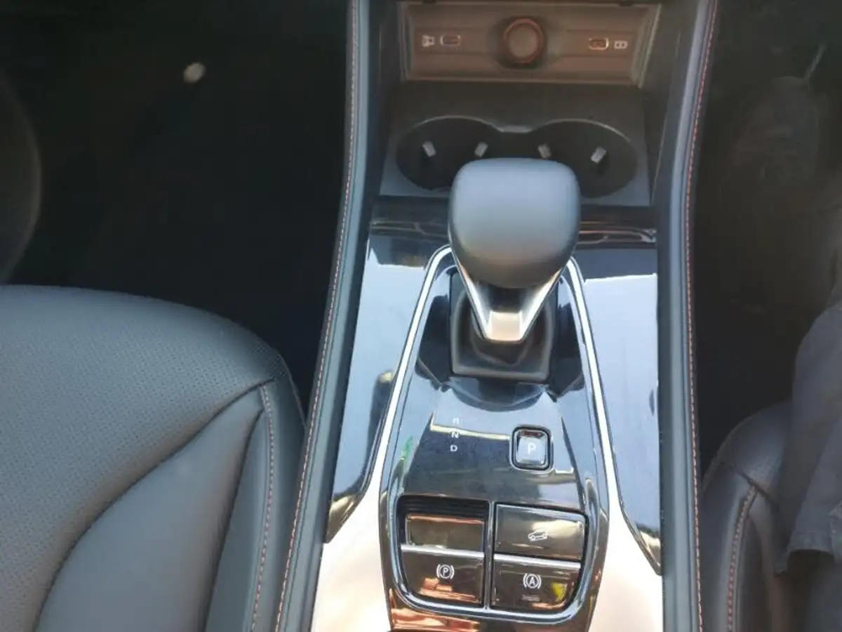 2024-mg-hs-15t-gdi-trophy-273ps-plug-in-hybrid-1496cc-auto-big-11