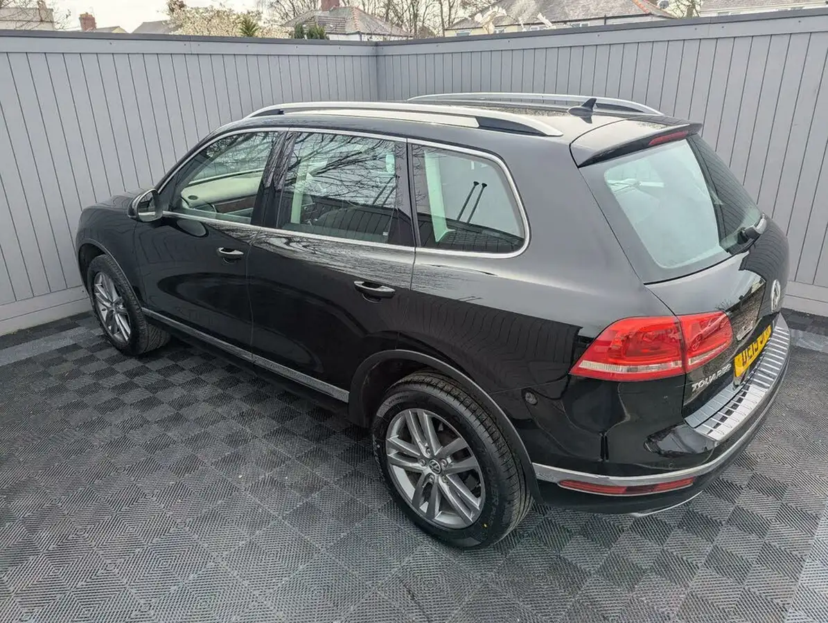 2015-volkswagen-touareg-30tdi-se-204ps-2970cc-big-45