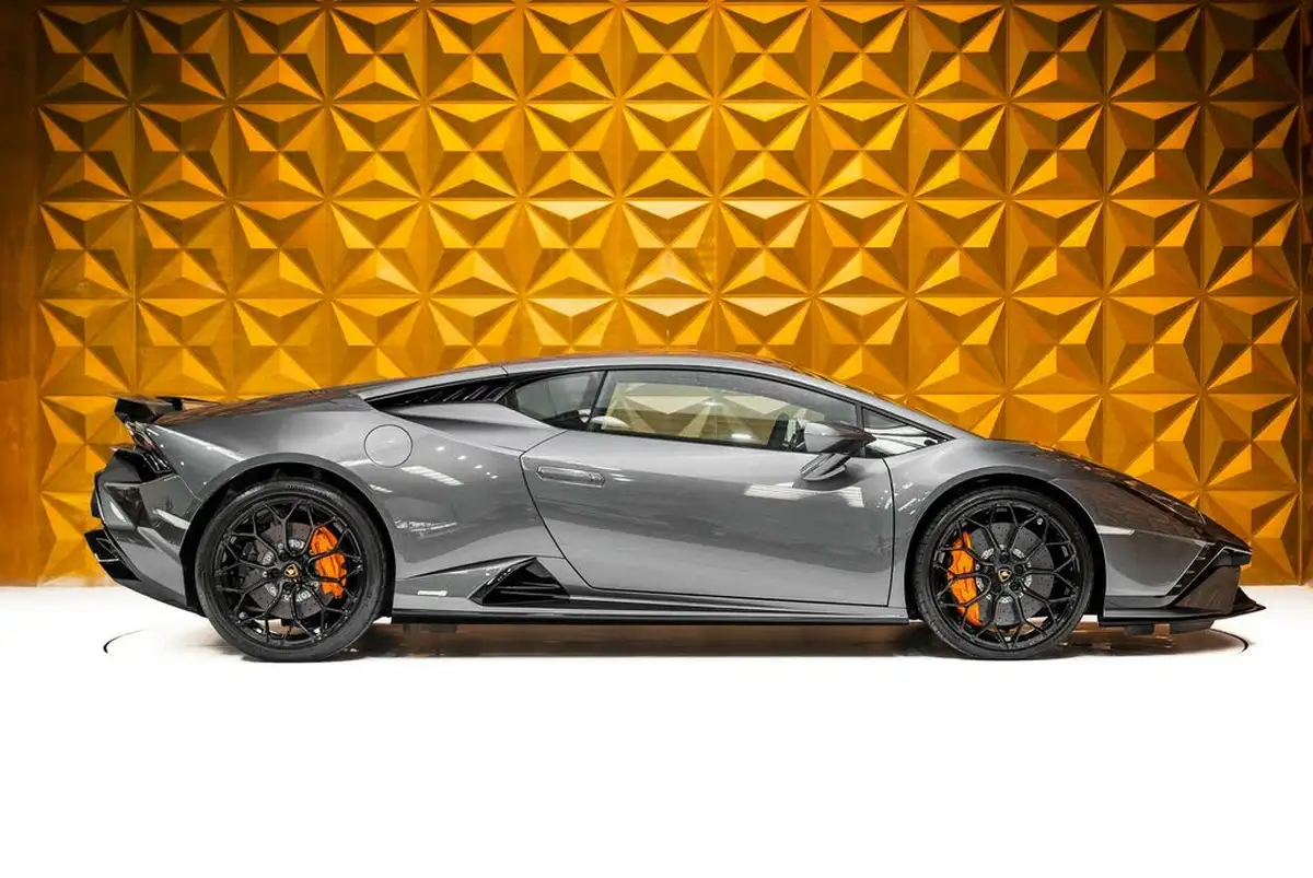 2023-lamborghini-huracan-52-tecnica-big-7