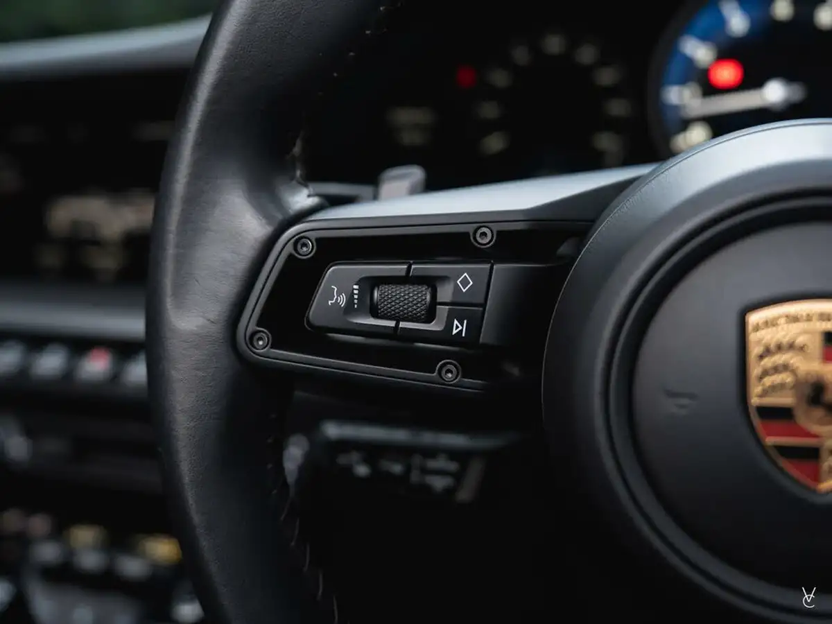 2019-porsche-911-30-carrera-s-450ps-coupe-pdk-big-15
