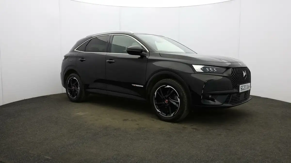 2020-ds-ds-7-crossback-16-puretech-performance-line-180ps-big-0