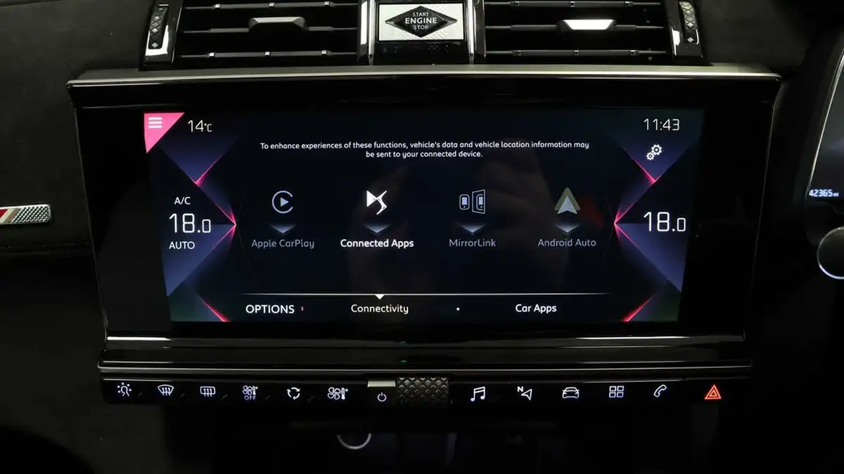 2020-ds-ds-7-crossback-16-puretech-performance-line-180ps-big-24