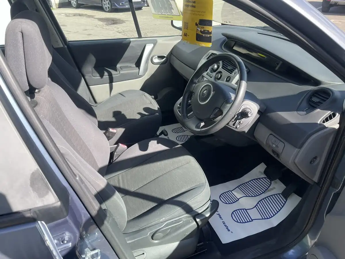 2008-renault-scenic-16-dynamique-auto-big-7