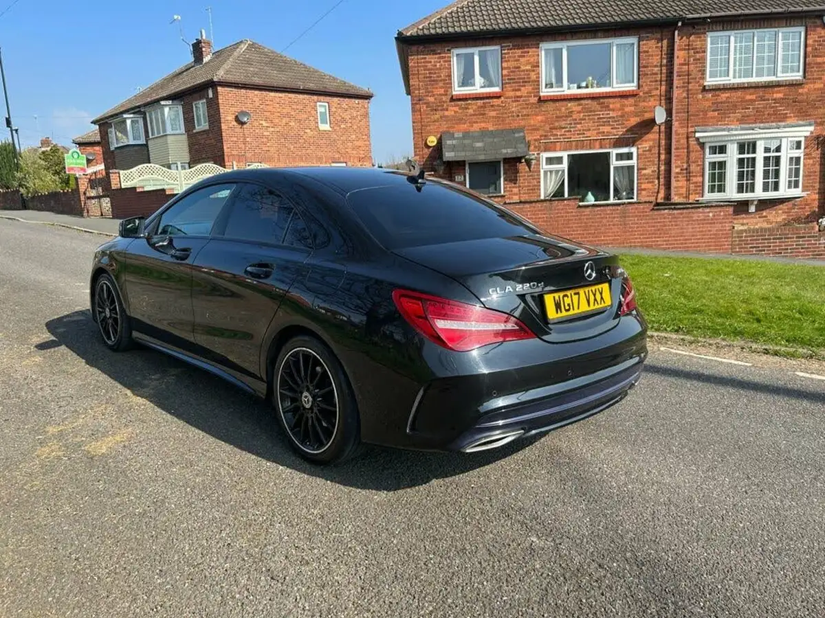 2017-mercedes-benz-cla-21d-cla-220-amg-line-coupe-4d-big-6