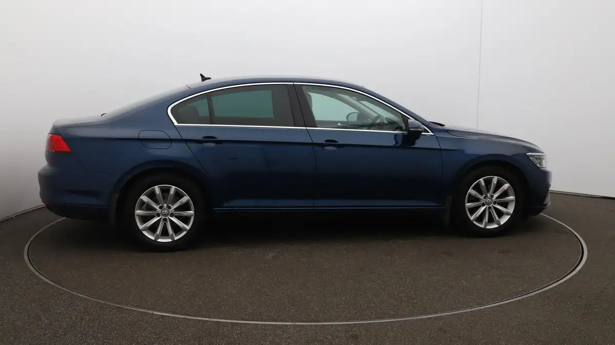 2020-volkswagen-passat-20tdi-sel-150ps-evo-saloon-4d-big-8