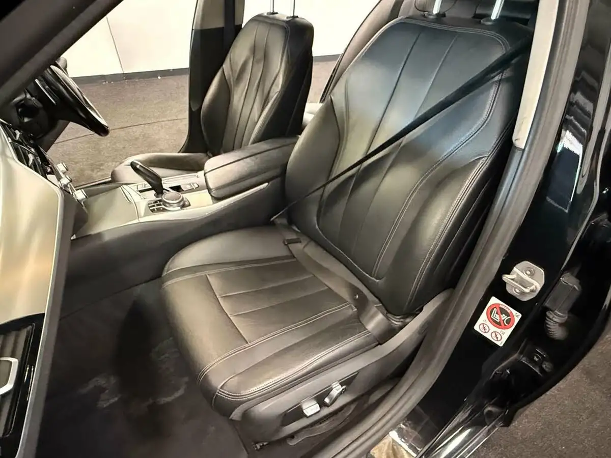 2017-bmw-5-series-20-530i-se-saloon-4d-big-58