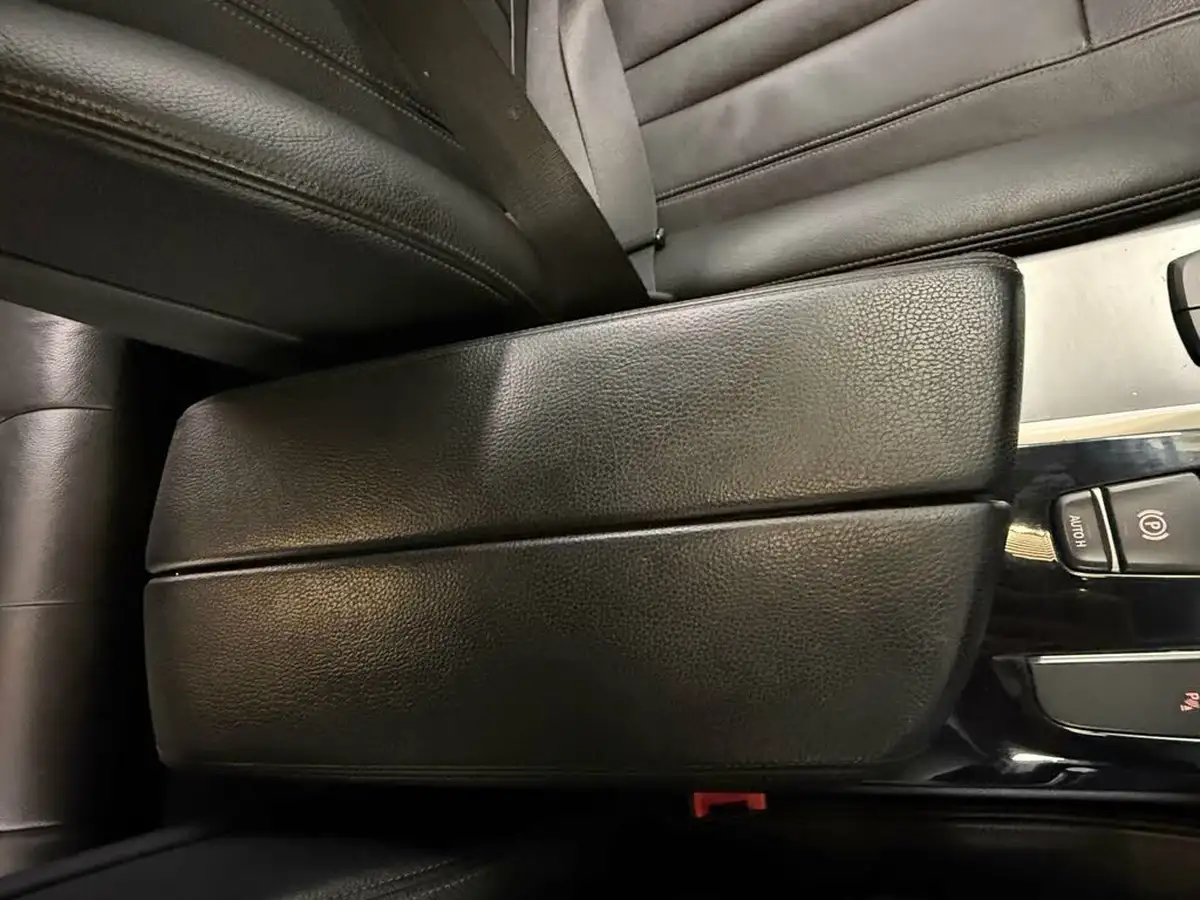 2017-bmw-5-series-20-530i-se-saloon-4d-big-30