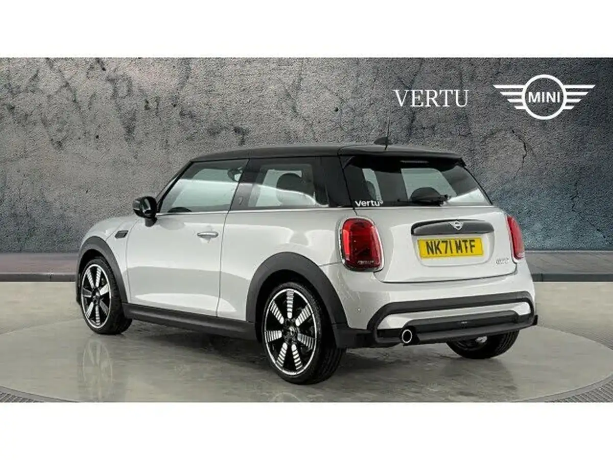 2021-mini-cooper-15-cooper-exclusive-hatchback-3d-big-1