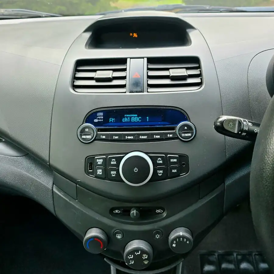 2012-chevrolet-spark-10-big-23