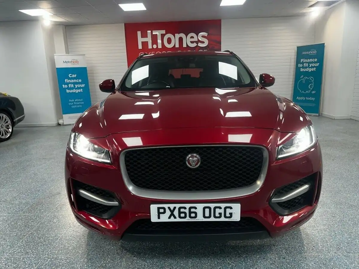 2016-jaguar-f-pace-20-i4d-r-sport-awd-auto-big-30