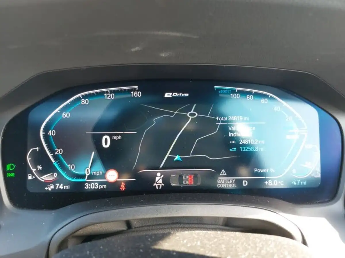 2022-bmw-3-series-20-330e-xdrive-m-sport-saloon-4d-big-13