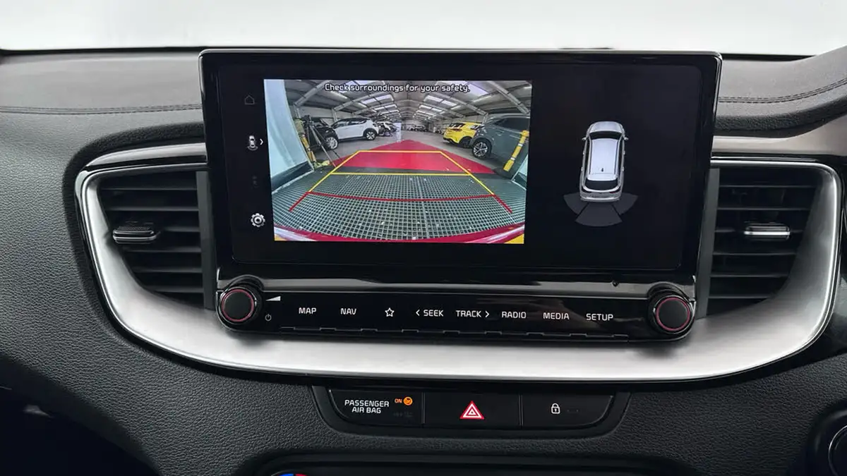 2022-kia-pro-ceed-15-t-gdi-gt-line-big-17