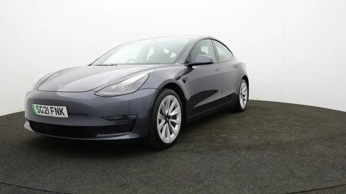 2021-tesla-model-3-e-long-range-4x4-big-51