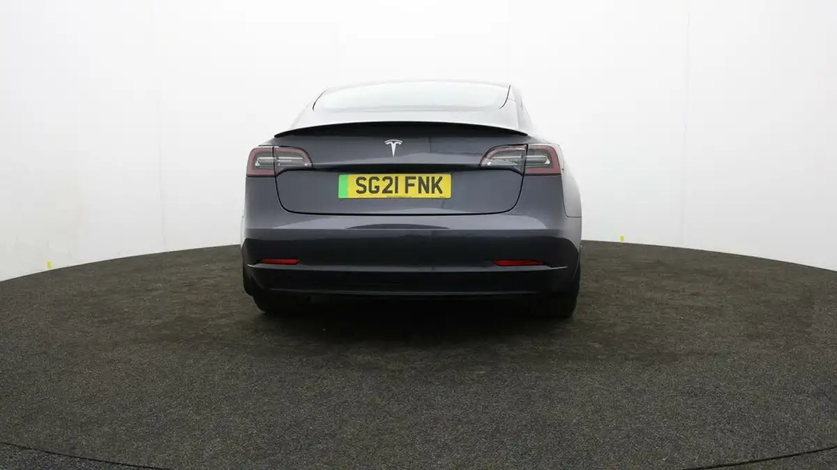 2021-tesla-model-3-e-long-range-4x4-big-5
