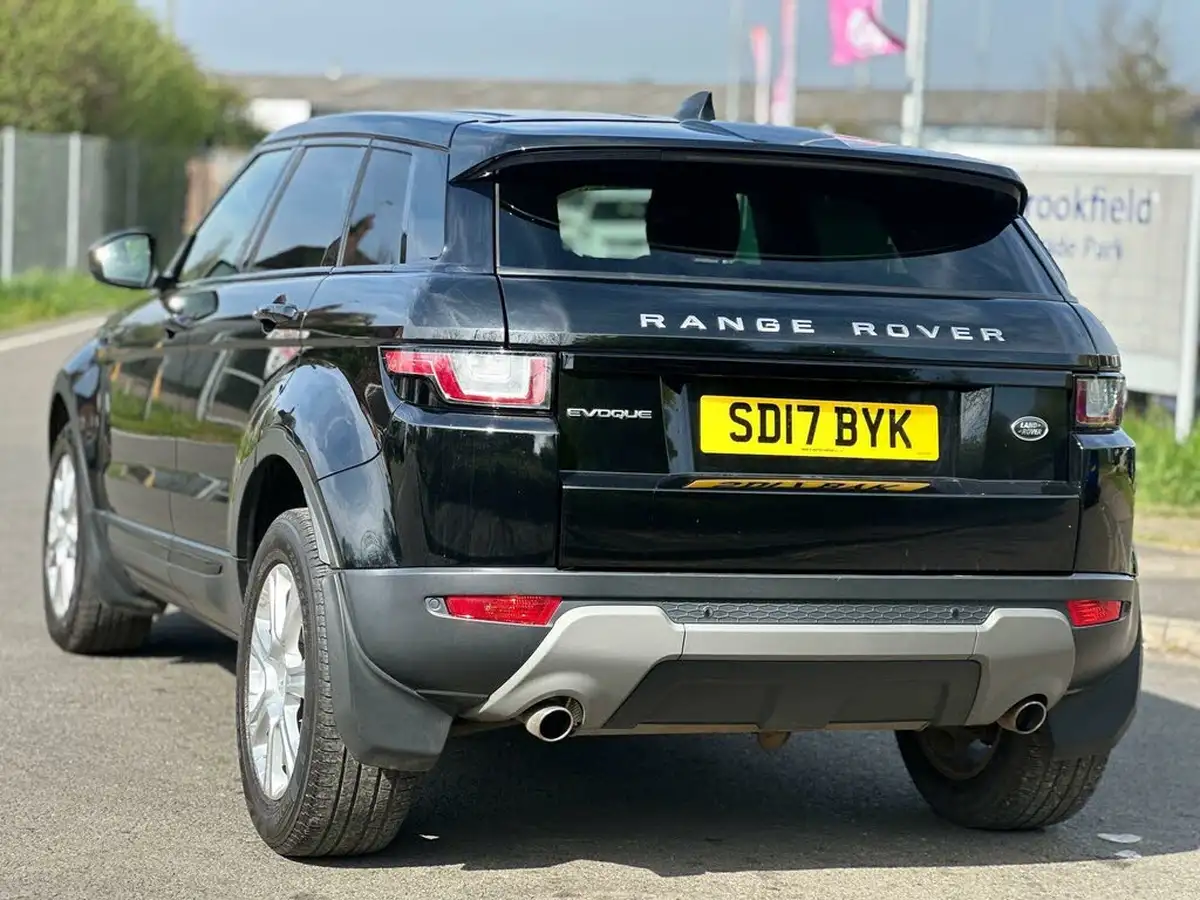 2017-land-rover-range-rover-evoque-20td4-se-tech-hatchback-5d-auto-big-10