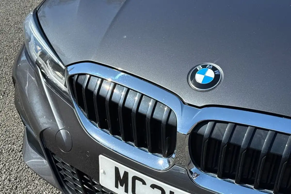2021-bmw-3-series-20-320i-xdrive-m-sport-big-25
