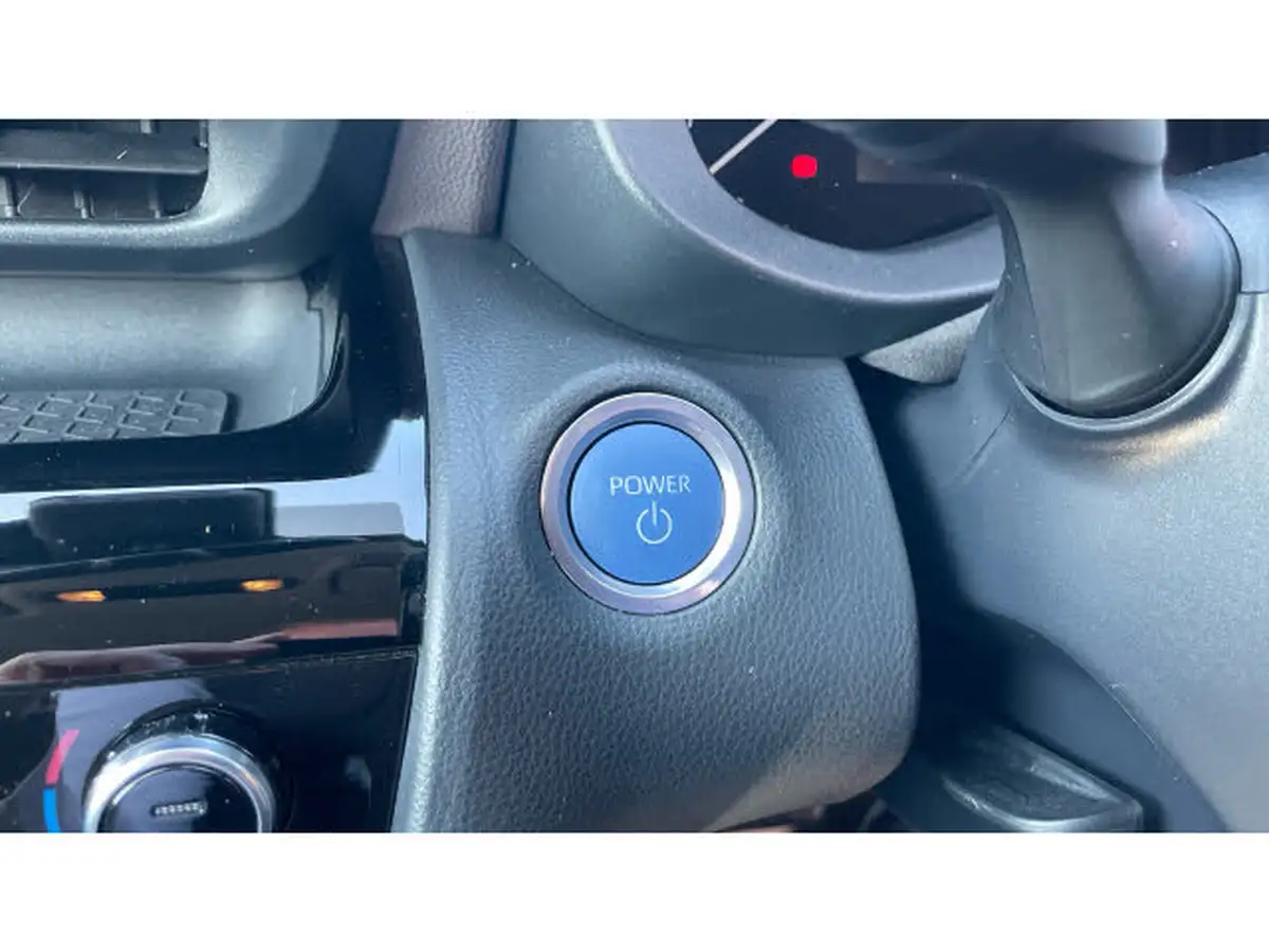 2023-toyota-yaris-cross-15-vvt-i-excel-awd-i-big-37