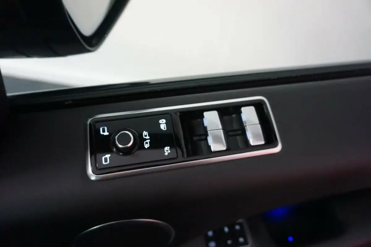 2019-land-rover-range-rover-sport-30-sdv6-hse-dynamic-big-19