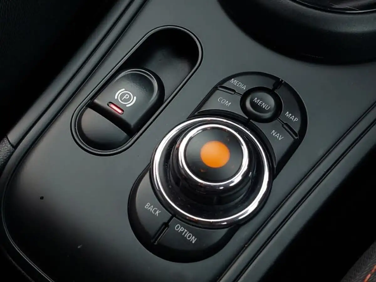2019-mini-countryman-15-cooper-s-e-phev-exclusive-comfortnav-plus-big-11