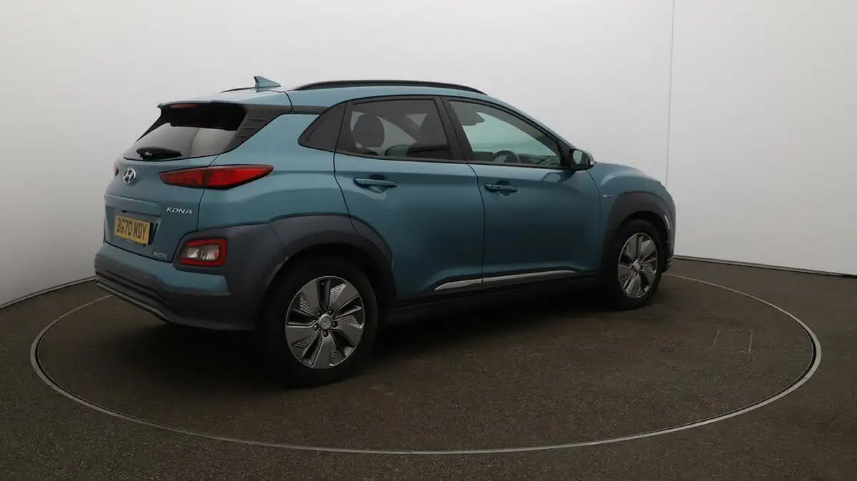 2020-hyundai-kona-e-premium-204ps-big-45