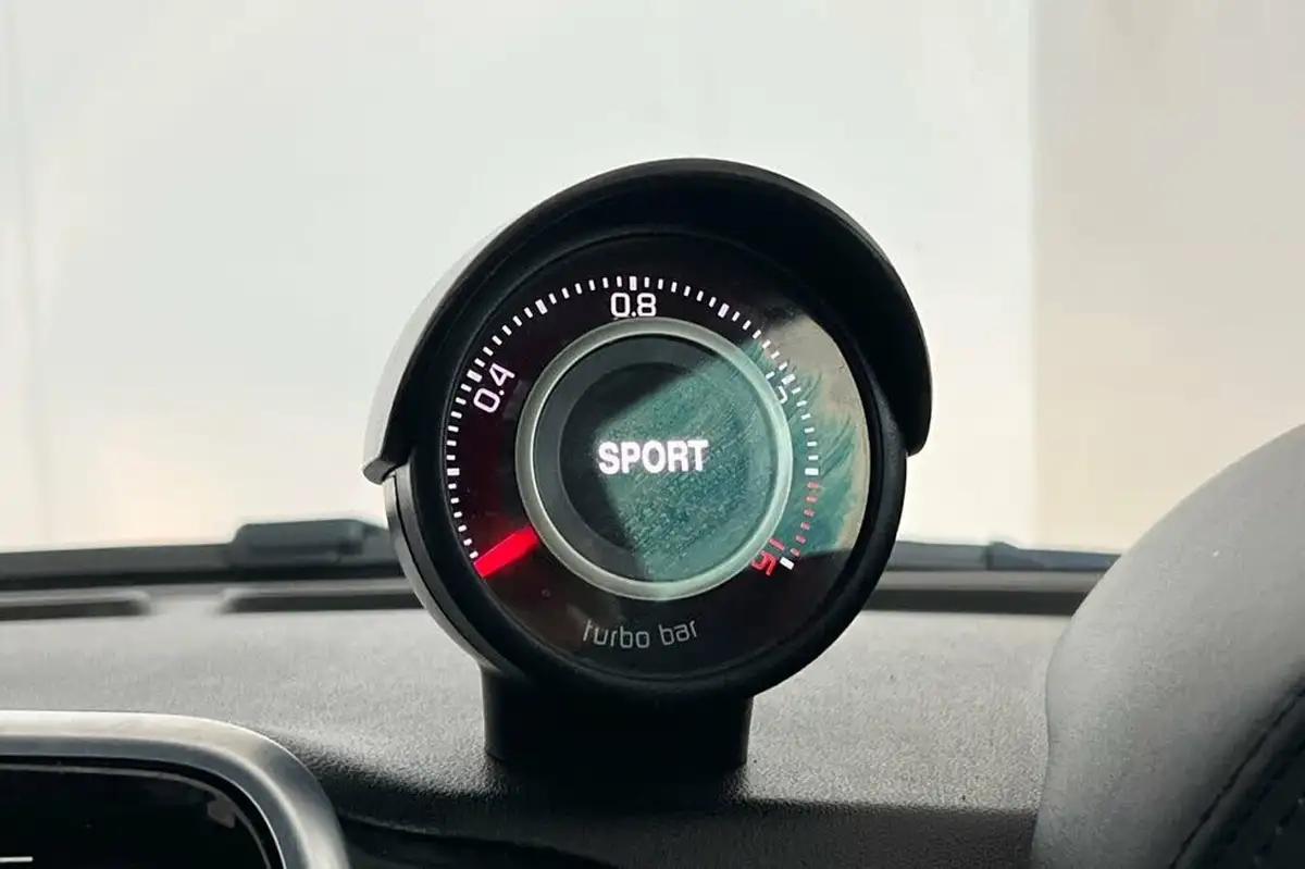 2018-abarth-595-14-tjet-turismo-big-17