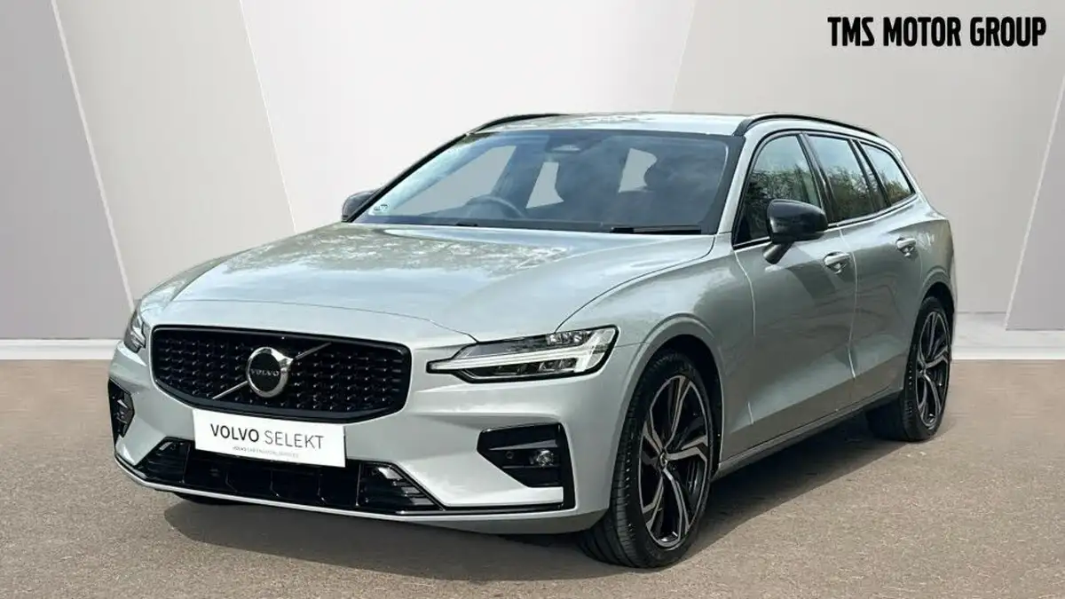 2025-volvo-v60-20-b4-plus-station-wagon-big-5