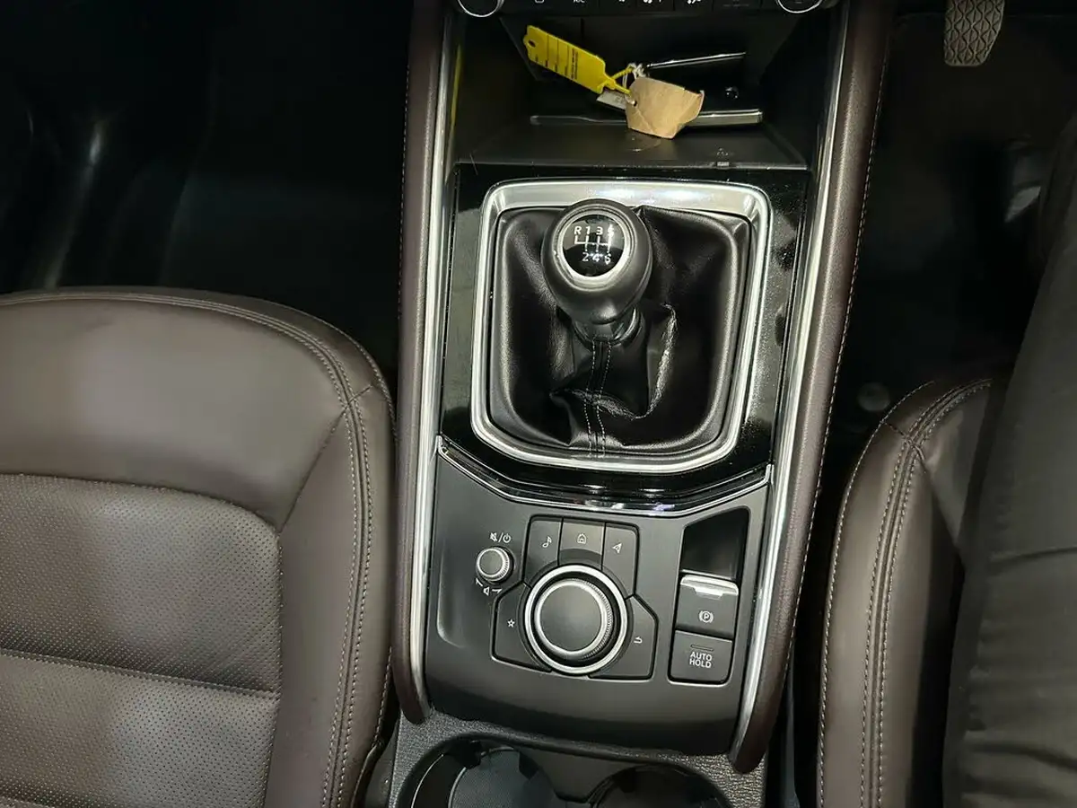 2023-mazda-cx-5-20-takumi-big-16