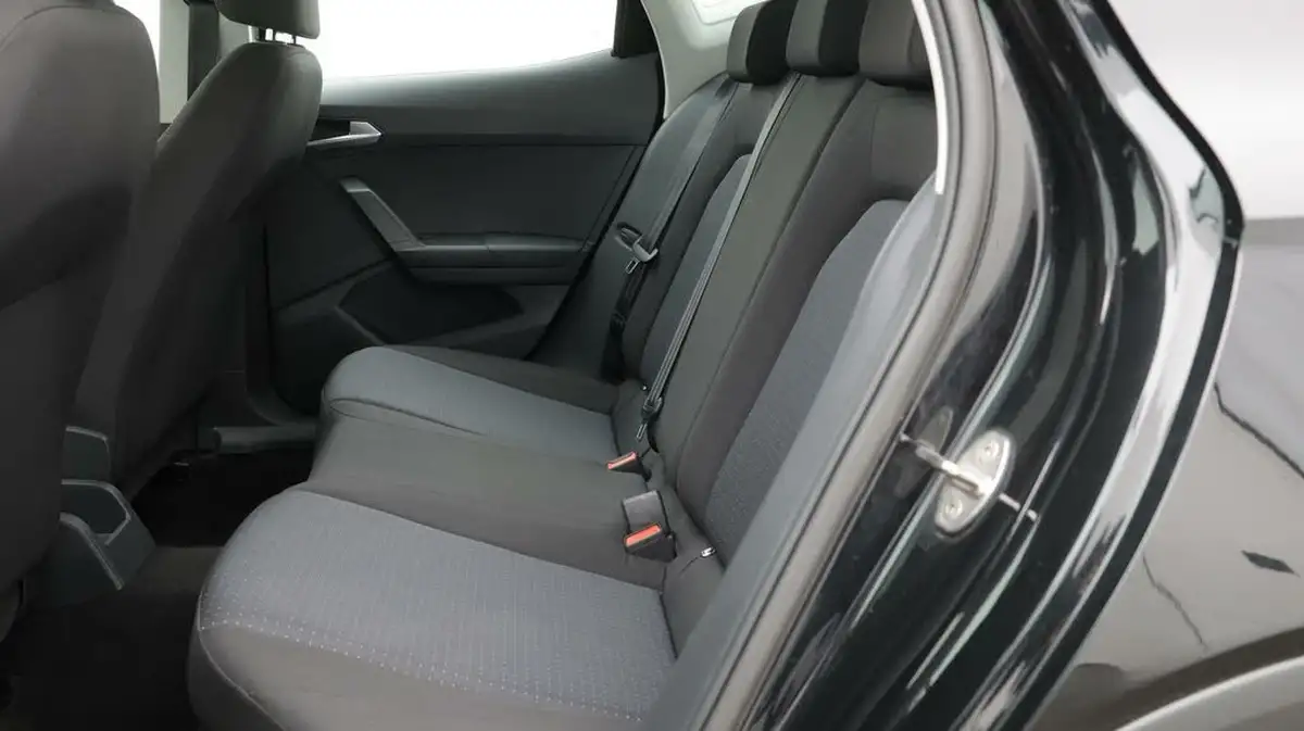 2023-seat-arona-10-tsi-evo-se-technology-big-15
