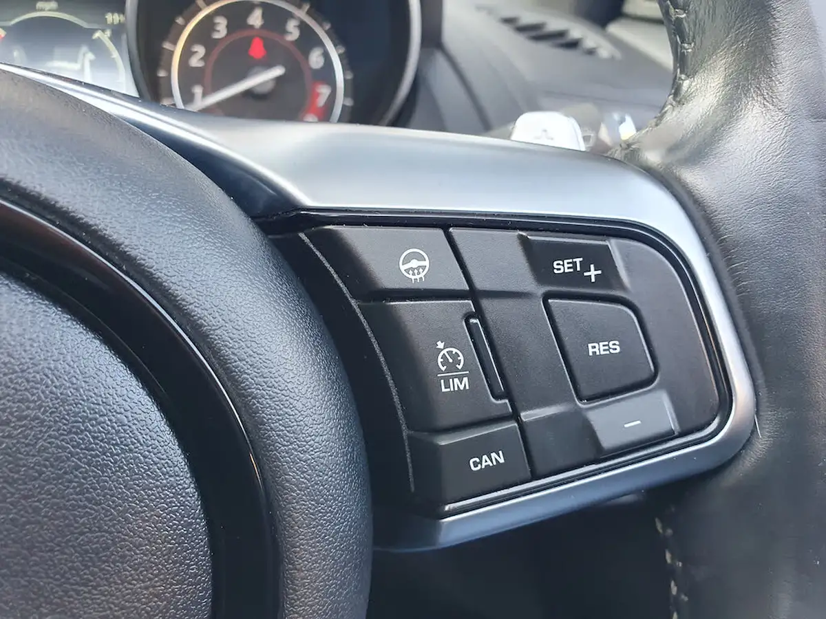 2018-jaguar-f-type-30-v6-sc-r-dynamic-380ps-ss-convertible-auto-big-31
