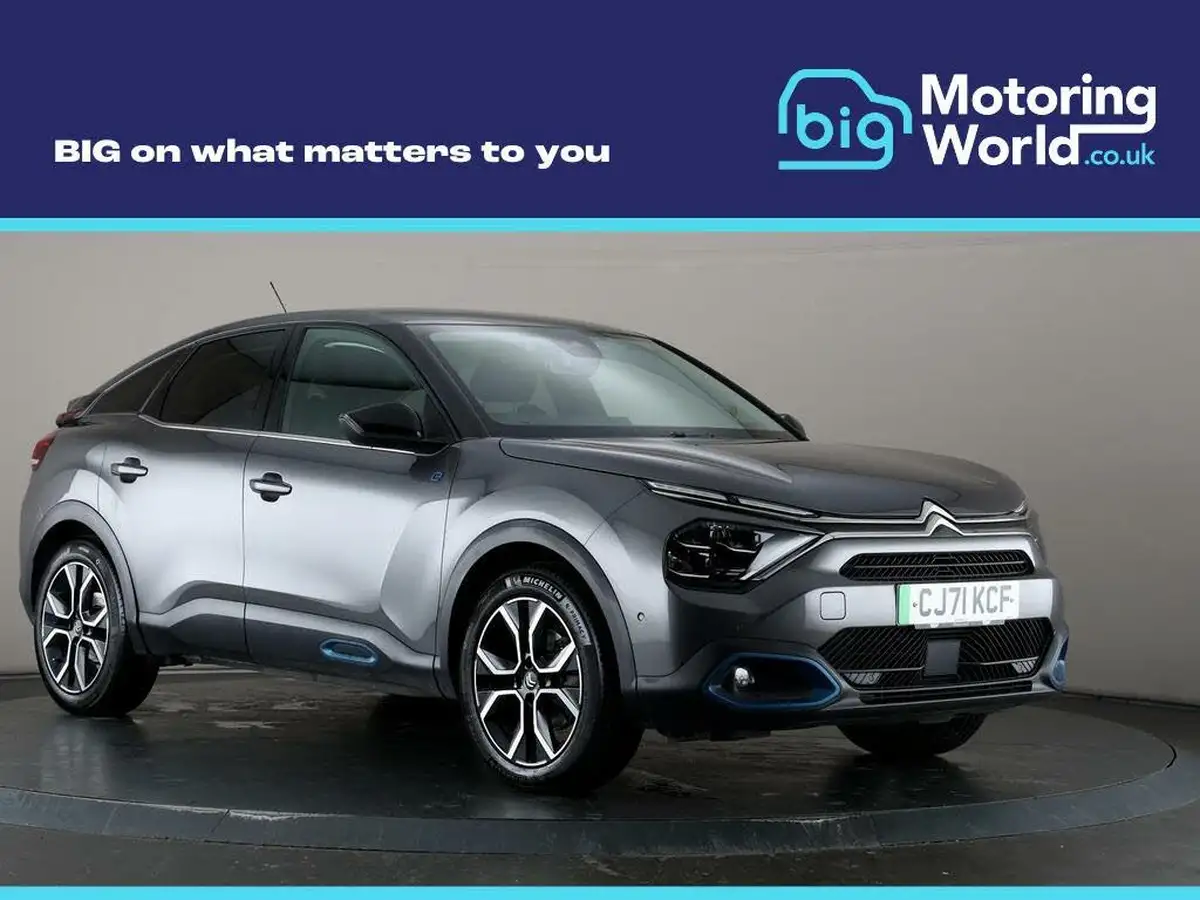 2022-citroen-c4-e-shine-big-0