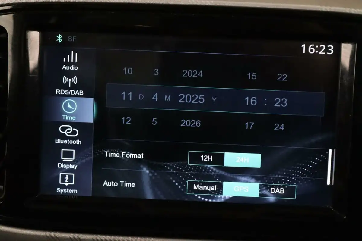 2023-mg-mg3-15-vti-tech-exclusive-nav-big-35