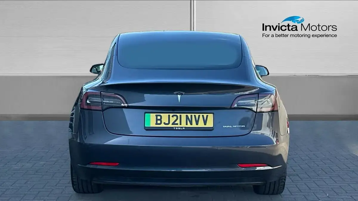 2021-tesla-model-3-e-long-range-4x4-big-3