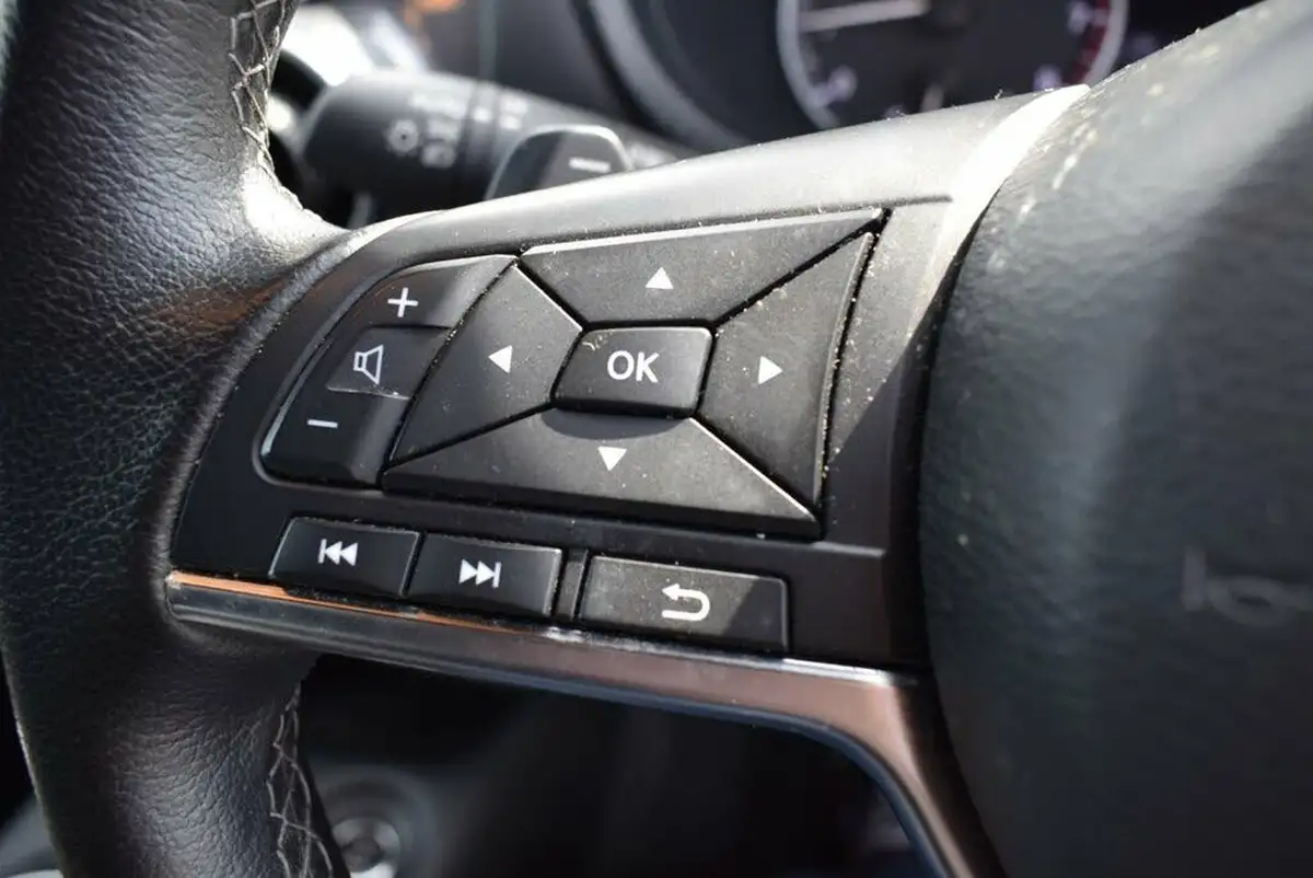 2024-nissan-juke-10-dig-t-n-connecta-dct-big-19